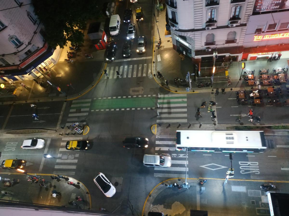 4 Ventanales Sobre La Avenida Corrientes Διαμέρισμα Μπουένος Άιρες Εξωτερικό φωτογραφία
