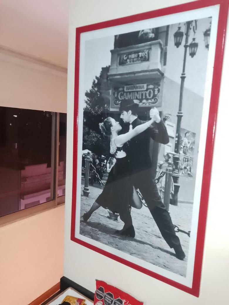 4 Ventanales Sobre La Avenida Corrientes Διαμέρισμα Μπουένος Άιρες Εξωτερικό φωτογραφία